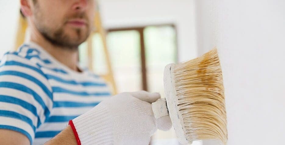 is it worth painting a house before selling